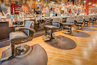 Floyd's 99 Barbershop